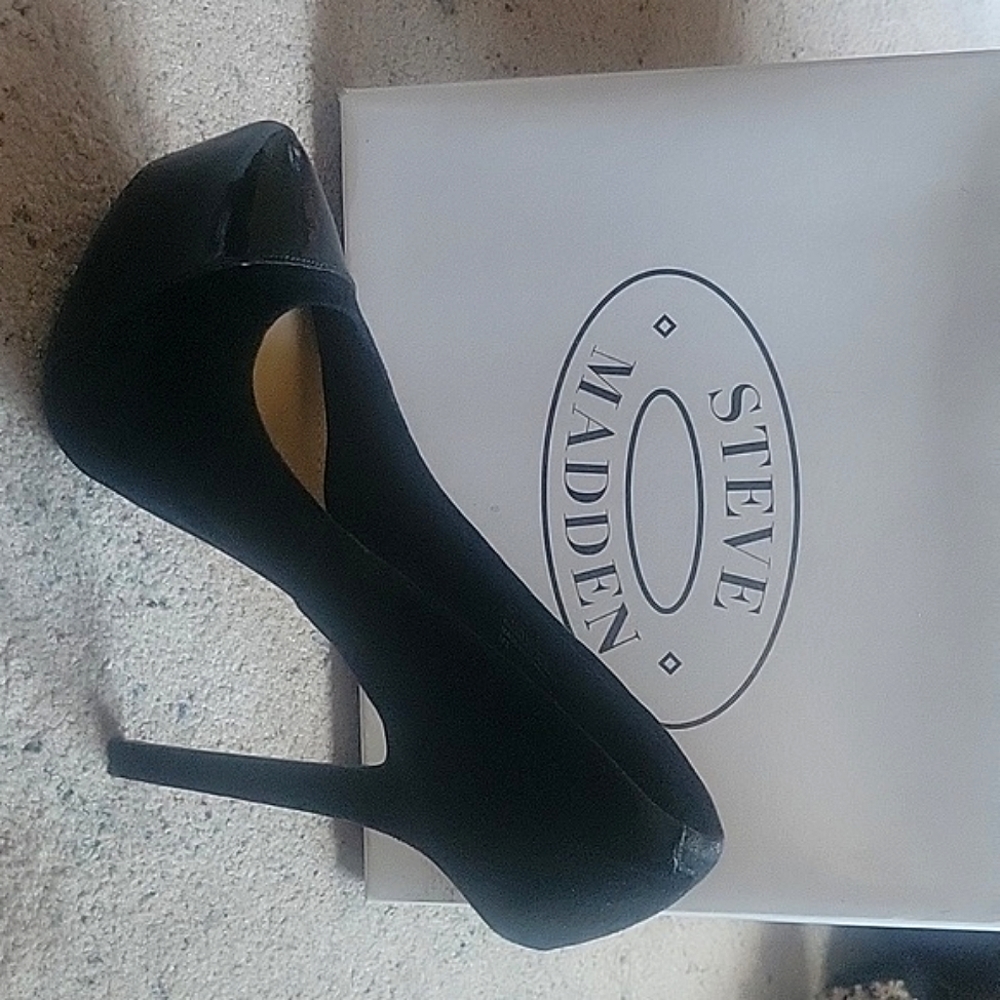Steve Madden Beautey heels